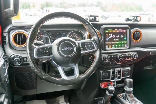 Used 2021 Red Clearcoat Jeep Mojave image 14