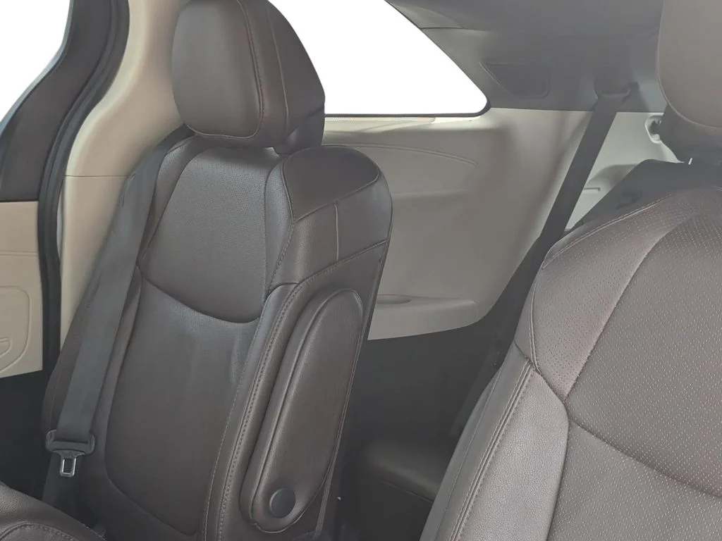 Used 2023 Beige Toyota Platinum image 14