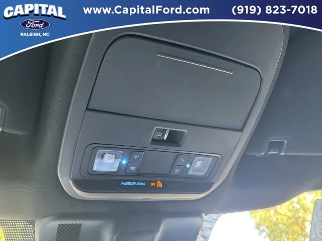 Used 2023 White Ford XLT image 32