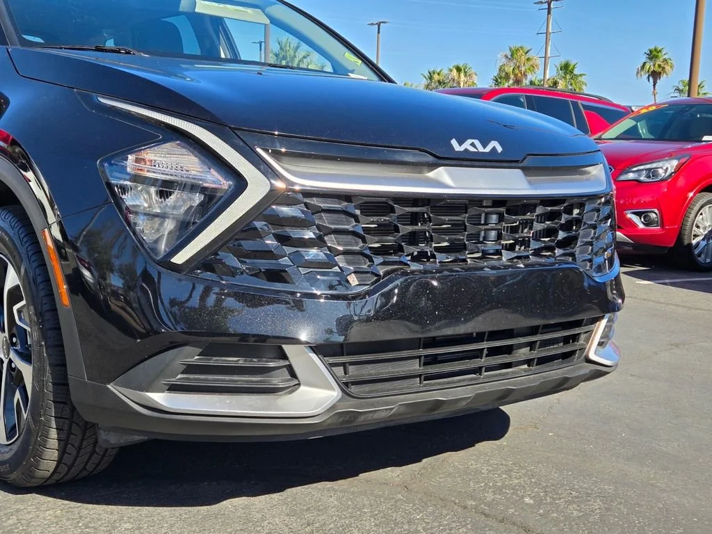 Used 2023 Fusion Black Kia EX image 8