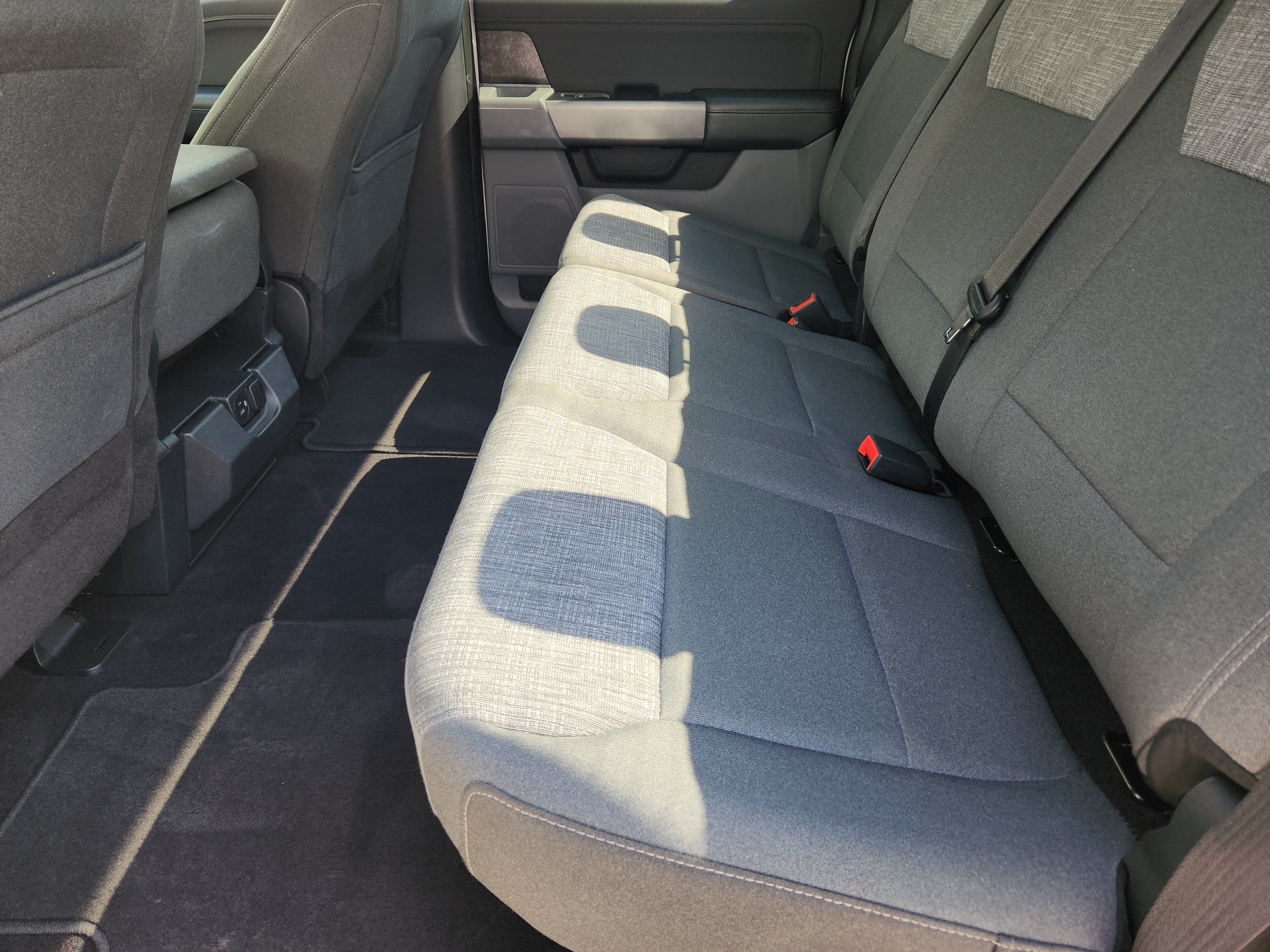 2022 Ford F-150 XLT - Photo 32