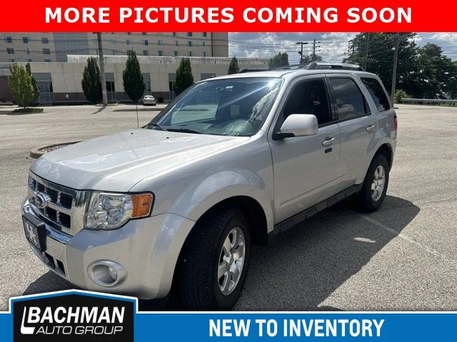 Used 2012 Ingot Silver Metallic Ford Limited image 1