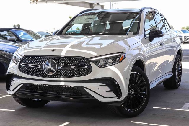 2027 Mercedes-Benz GLC GLC 300