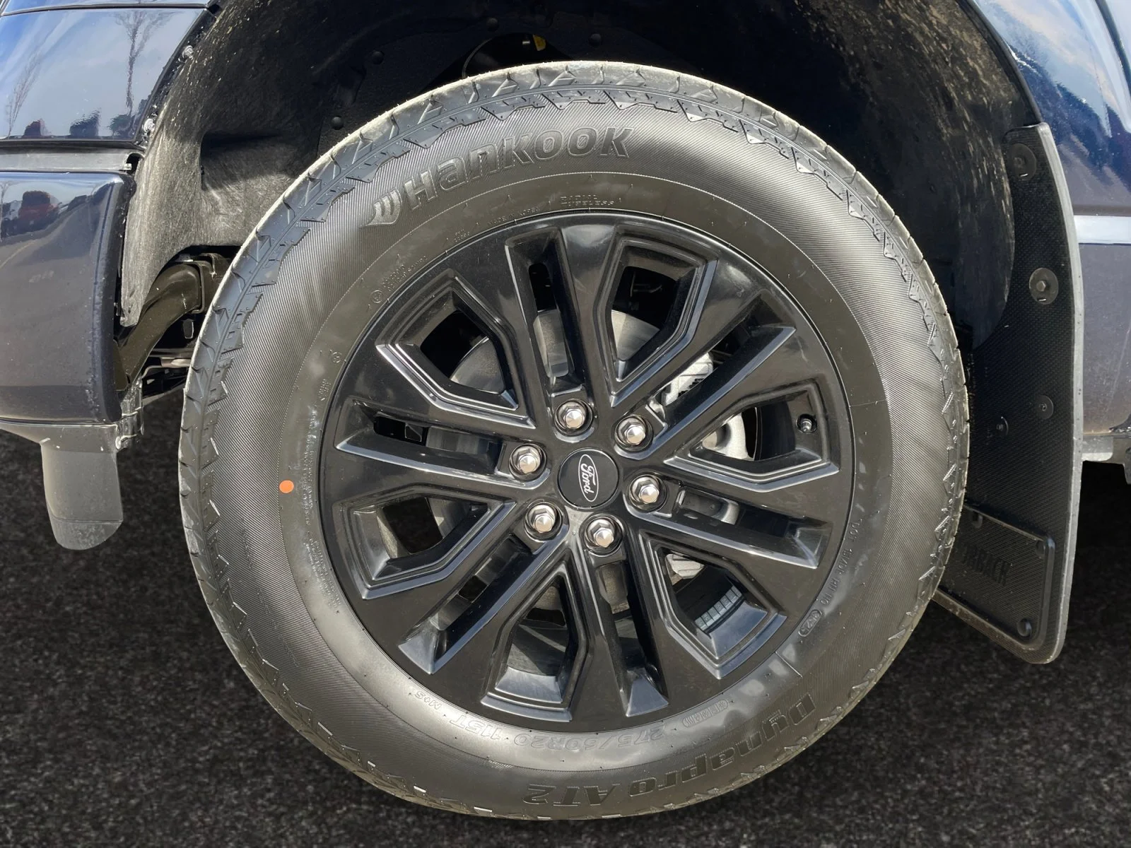 New 2026 Antimatter Blue Metallic Ford Lariat image 9