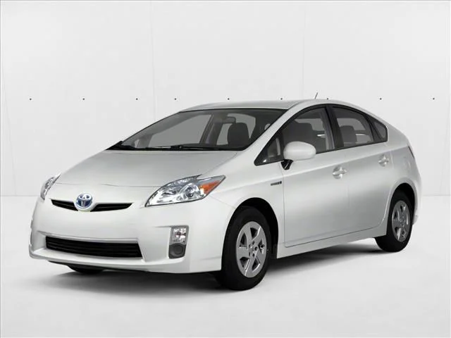 Used 2010 Blizzard Pearl Toyota V image 1