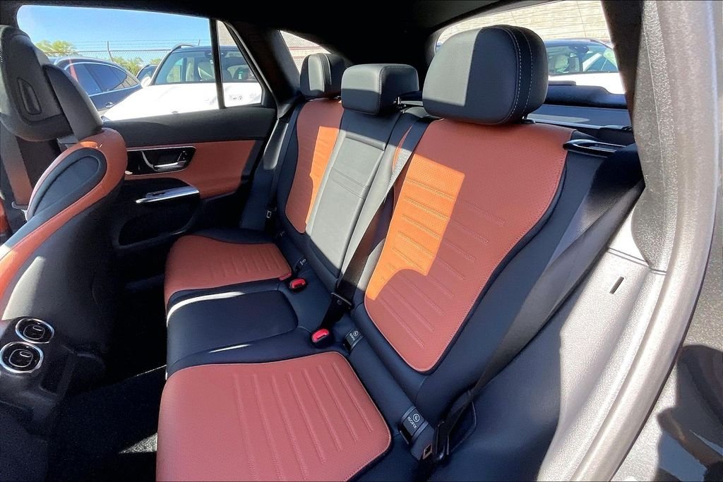 New 2026 Graphite Grey Metallic Mercedes-Benz GLC 300 image 10