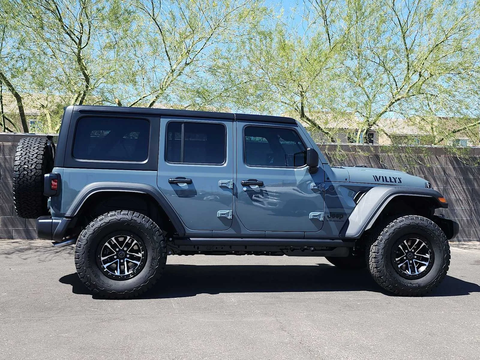 New 2026 Anvil Clear-Coat Exterior Paint Jeep Willys image 9