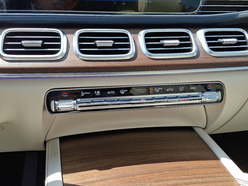 New 2026 Polar White Mercedes-Benz GLS 450 image 31