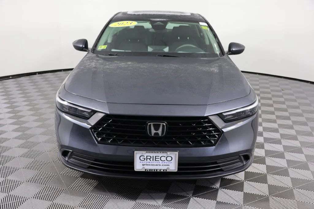 Used 2023 Meteorite Gray Metallic Honda EX image 3