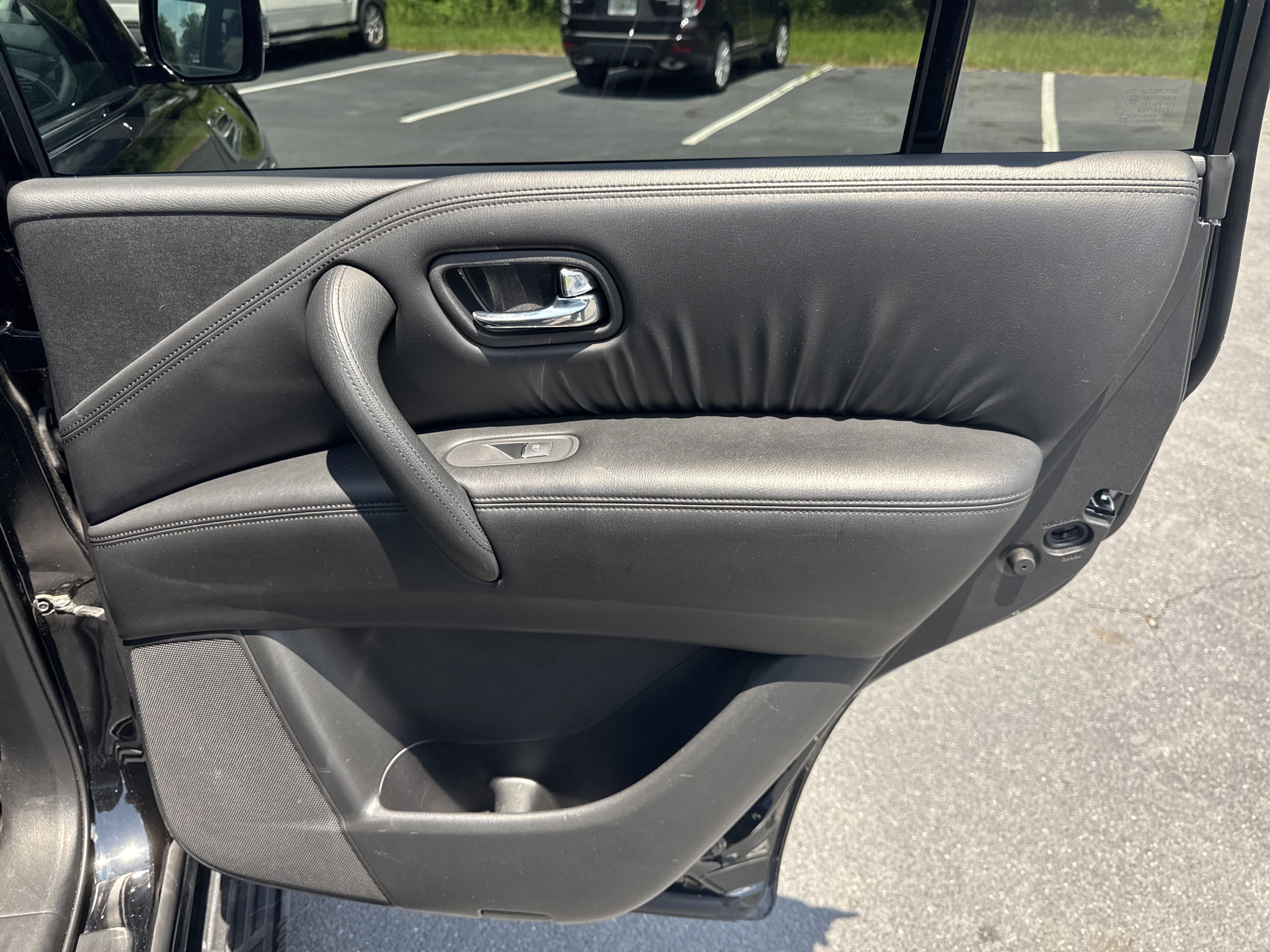 Used 2024 Super Black Nissan SV image 32