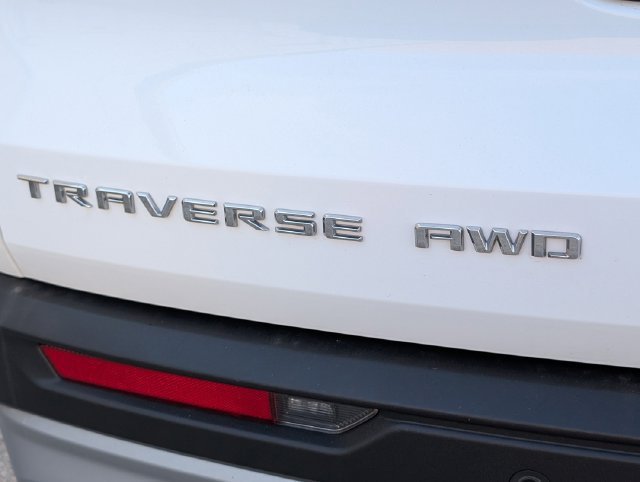 2024 Chevrolet Traverse 2LT - Photo 34