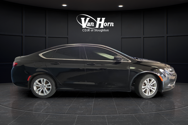 Used 2015 Chrysler 200 Limited with VIN 1C3CCCAB6FN564452 for sale in Stoughton, WI