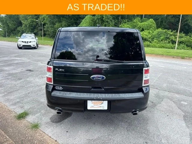 Used 2013 Black Ford SE image 6