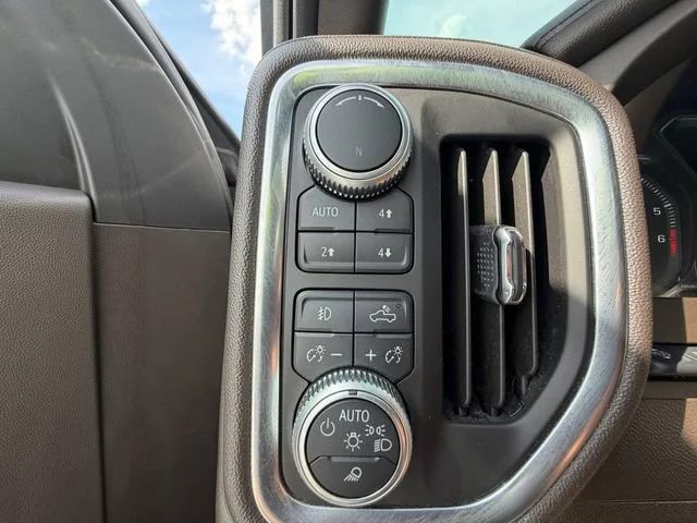 Used 2019 SATIN STEEL METALLIC GMC Denali image 10