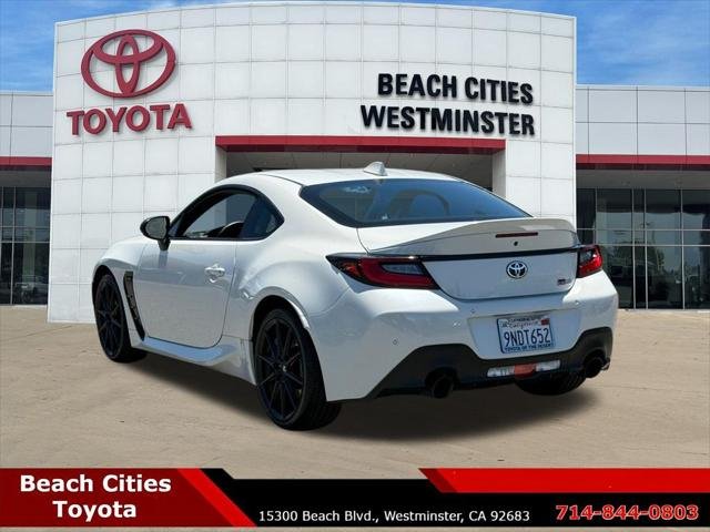 Certified Used 2024 HALO Toyota  image 8