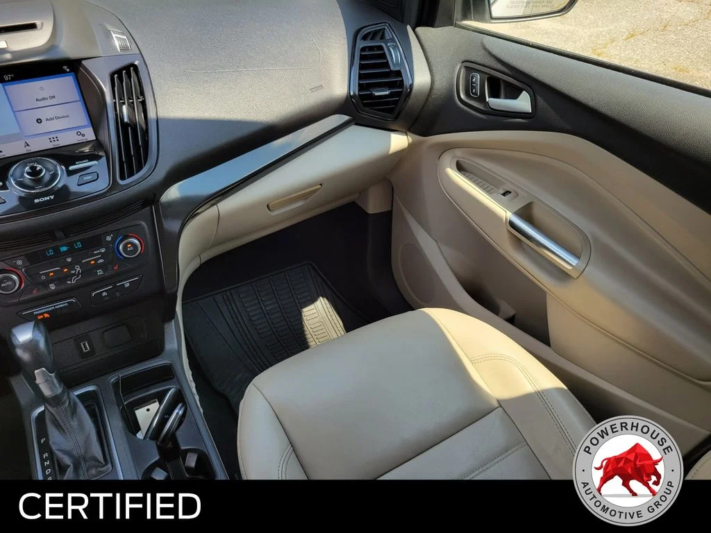 Used 2017 White Ford Titanium image 22