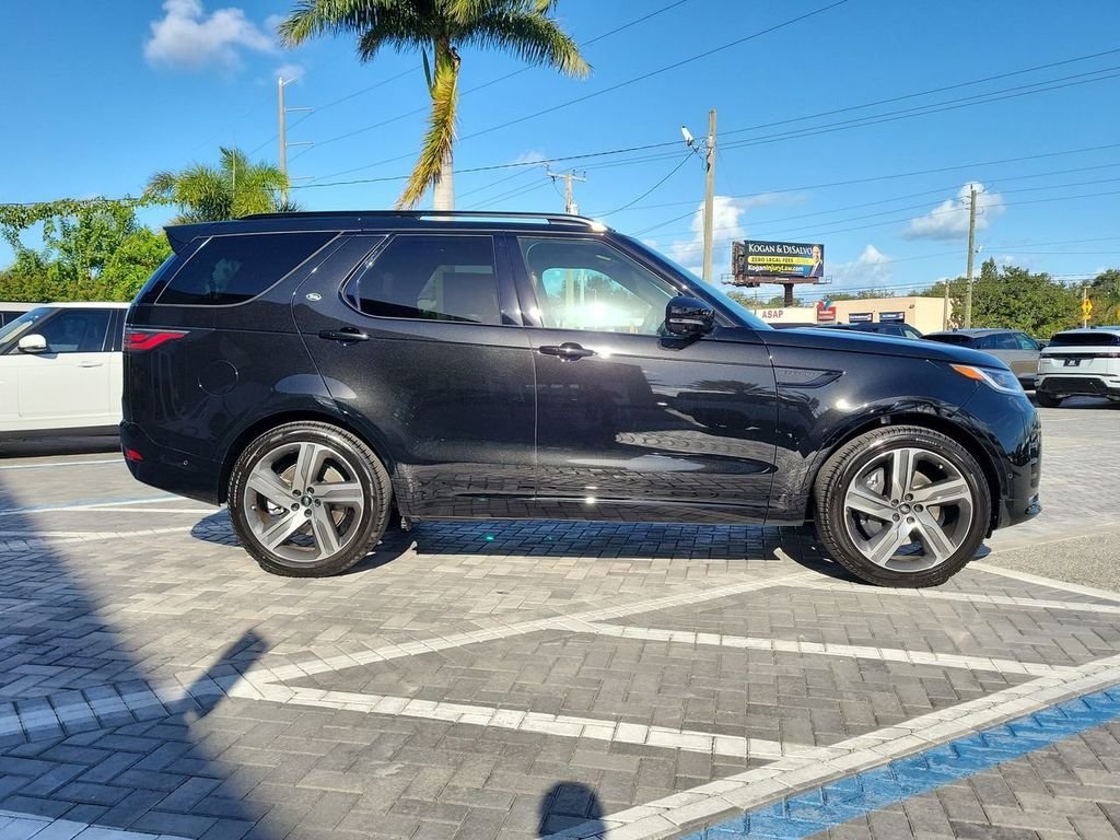 New 2026 Santorini Black LAND ROVER Gemini Edition image 6