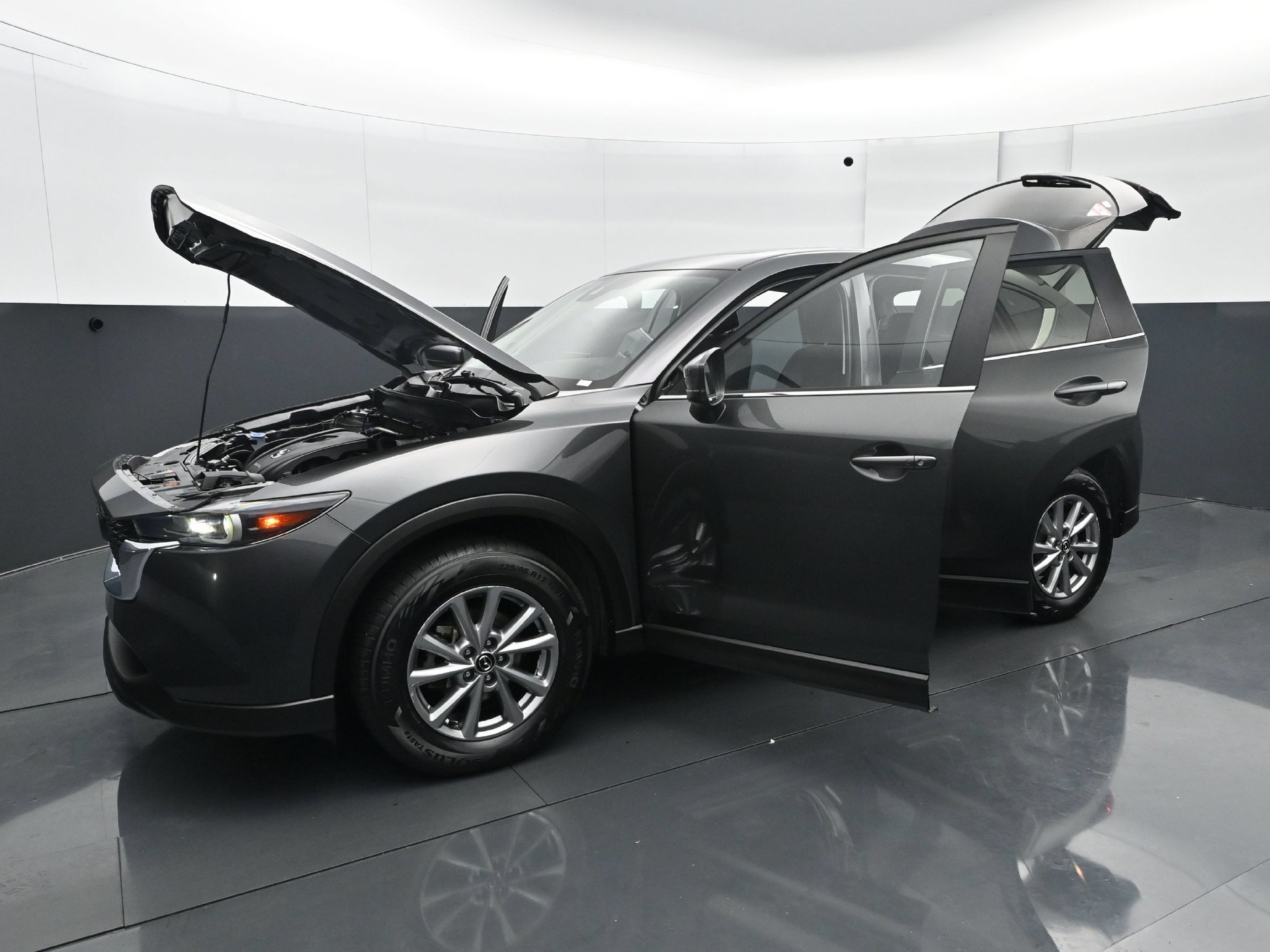 Used 2023 Machine Gray Metallic Mazda 2.5 S Preferred Package image 32