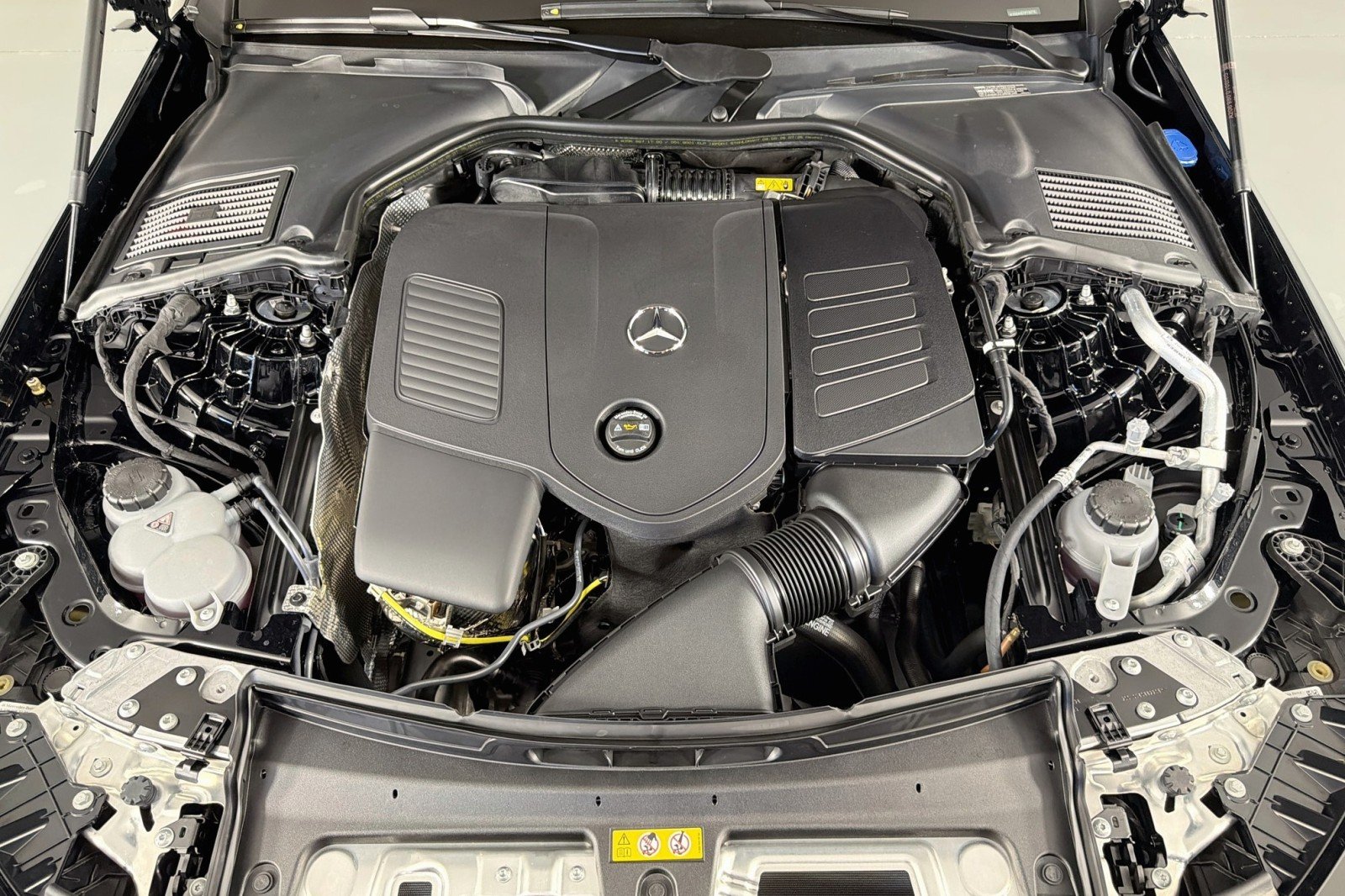 New 2027 Black Mercedes-Benz CLE 300 4MATIC® Coupe image 10