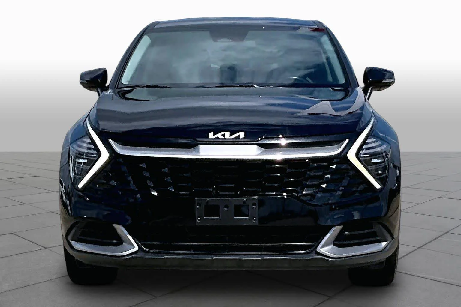 Used 2024 Ebony Black Kia EX image 4