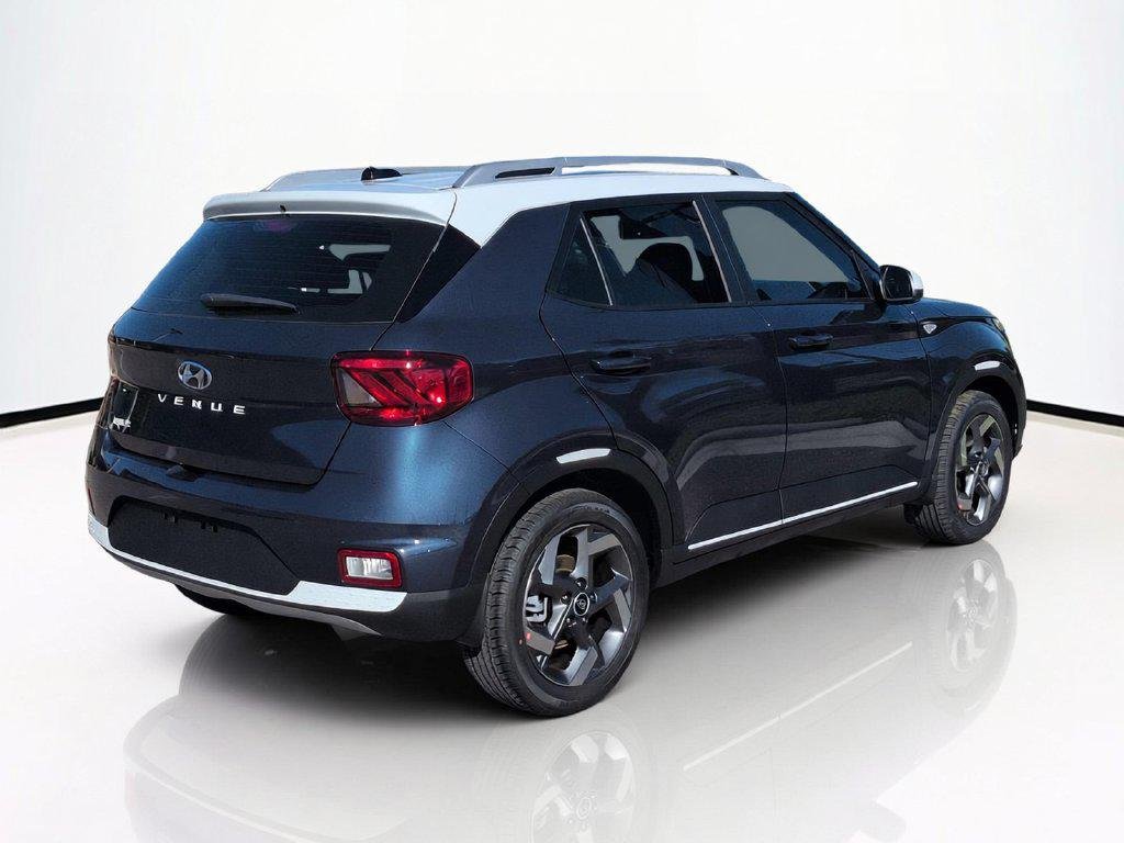 New 2026 White Hyundai SEL w/Two-Tone Roof image 6