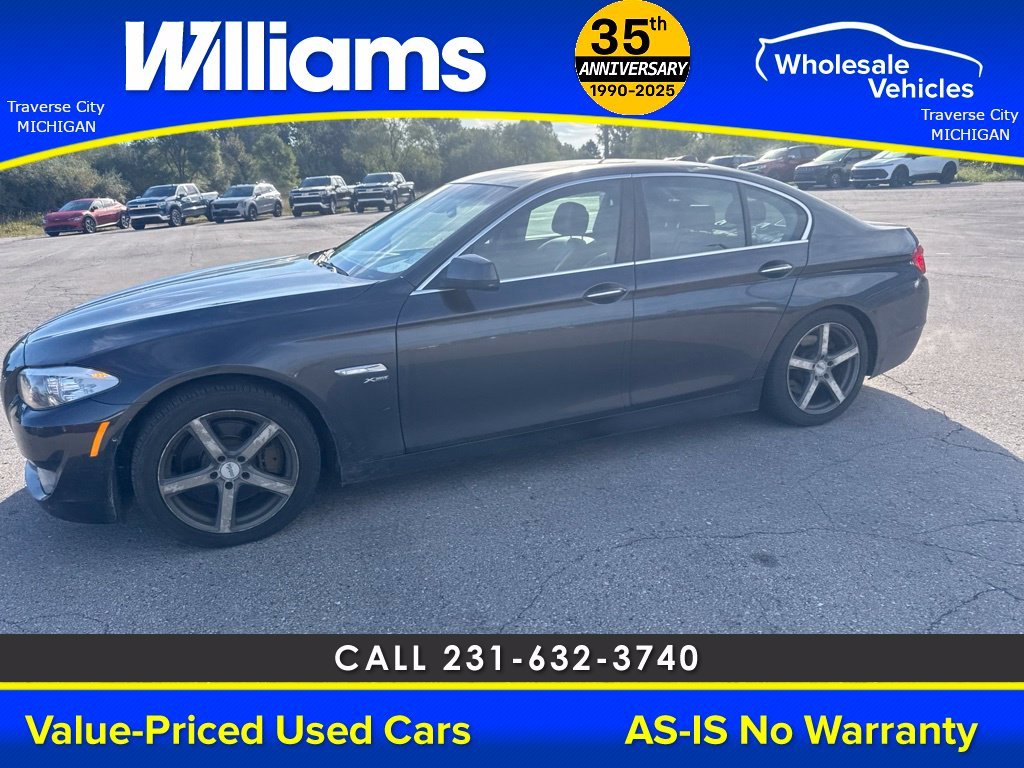 Used 2011 Dark Graphite BMW 535i xDrive image 2