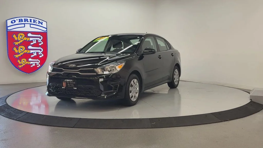 Used 2021 Aurora Black Kia LX image 9