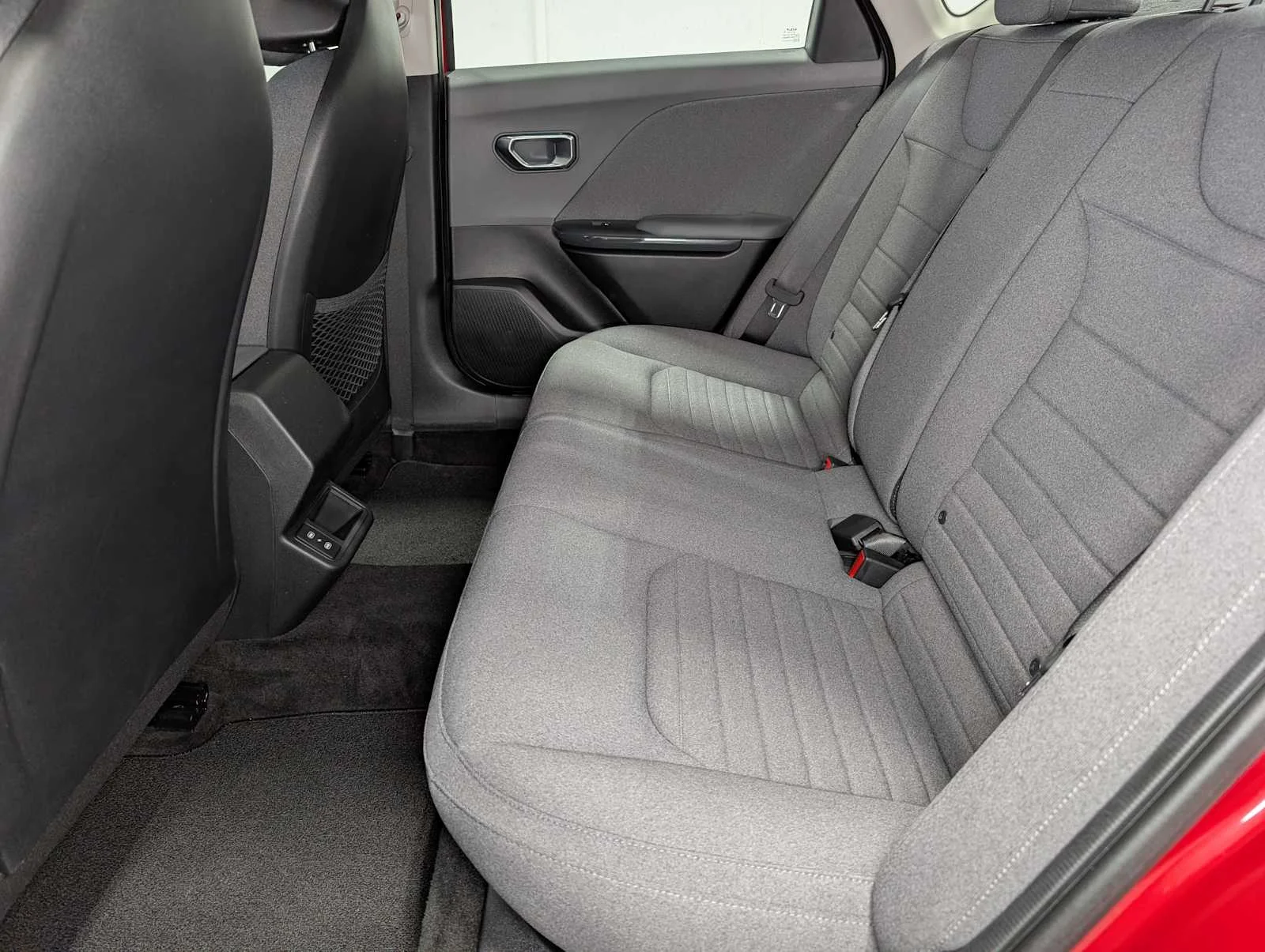 Used 2025 Currant Red Kia EX image 22