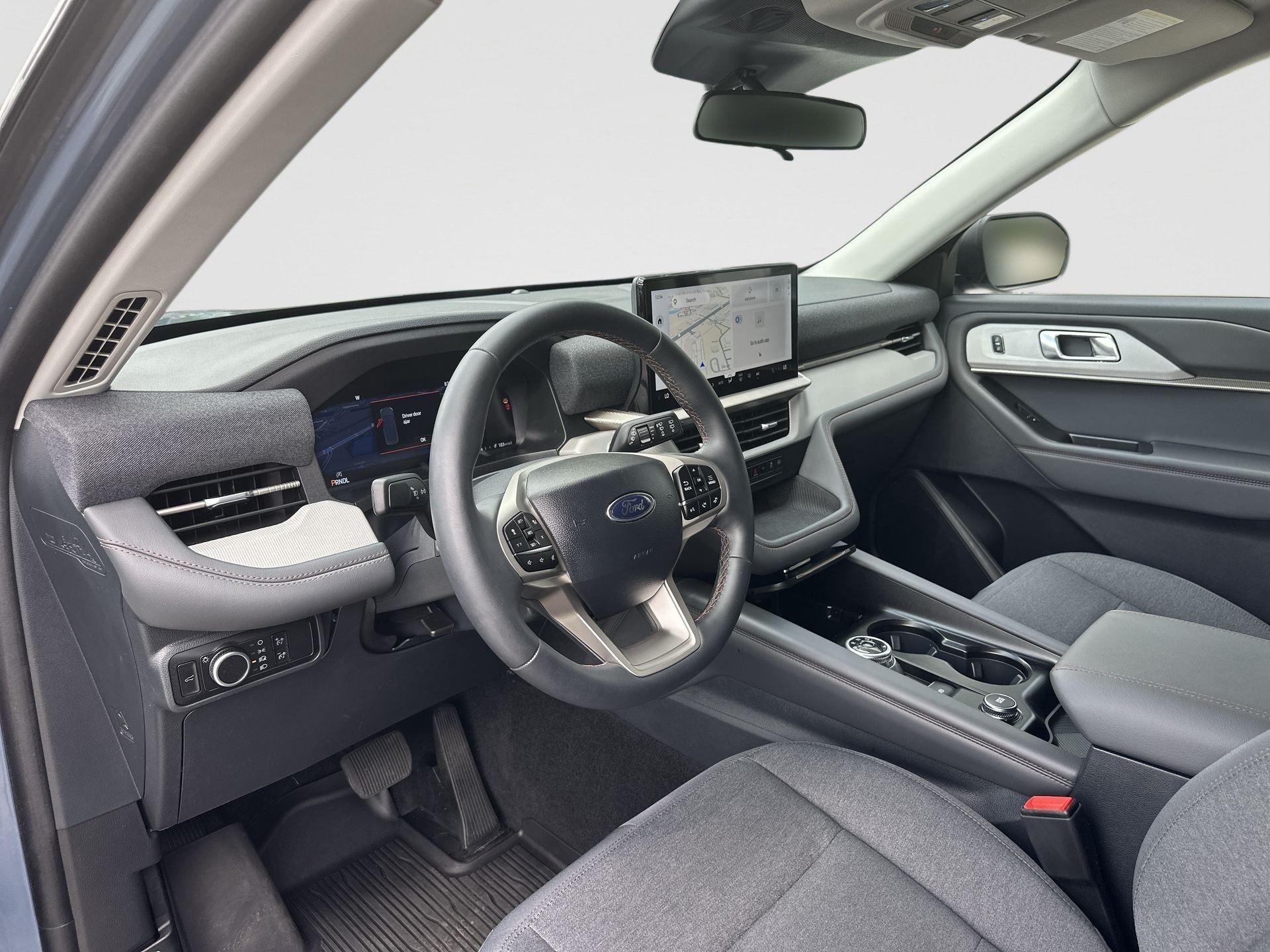 2025 Ford Explorer Active - Photo 10