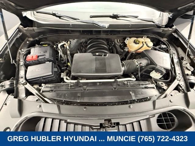 Used 2022 Black Chevrolet Z71 image 12