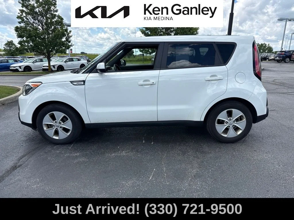 Used 2016 Kia Soul Base with VIN KNDJN2A28G7306561 for sale in Medina, OH