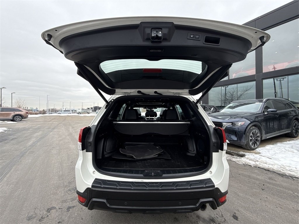 2022 SUBARU FORESTER - Image 26
