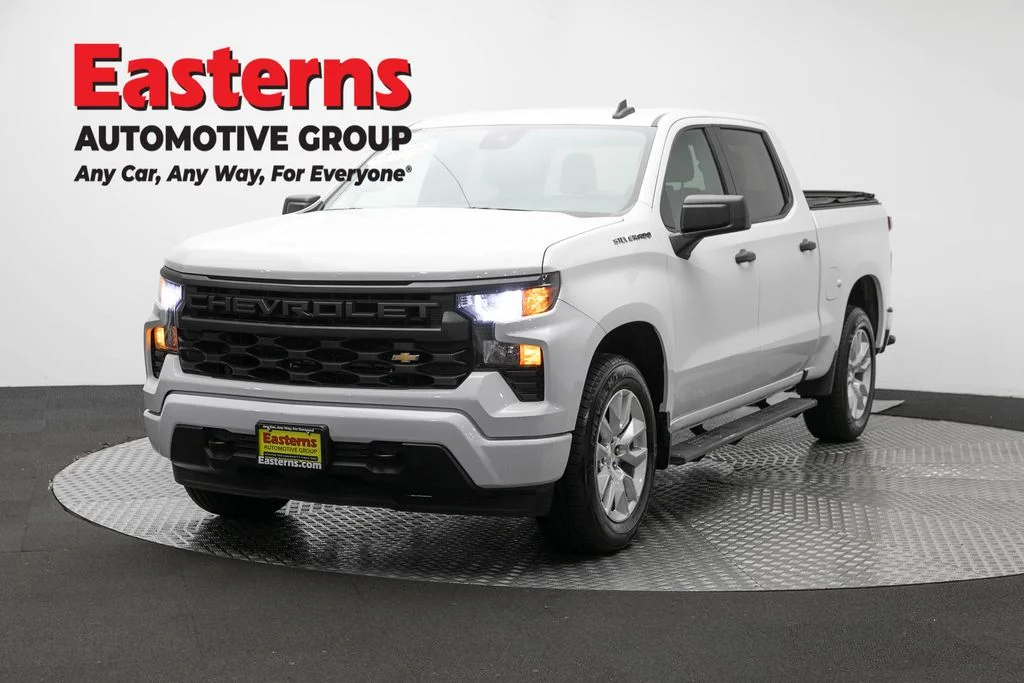 Used 2023 White Chevrolet Custom image 1