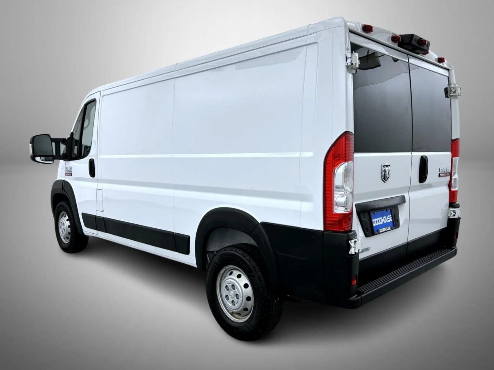 Used 2021 White Ram Low Roof image 7