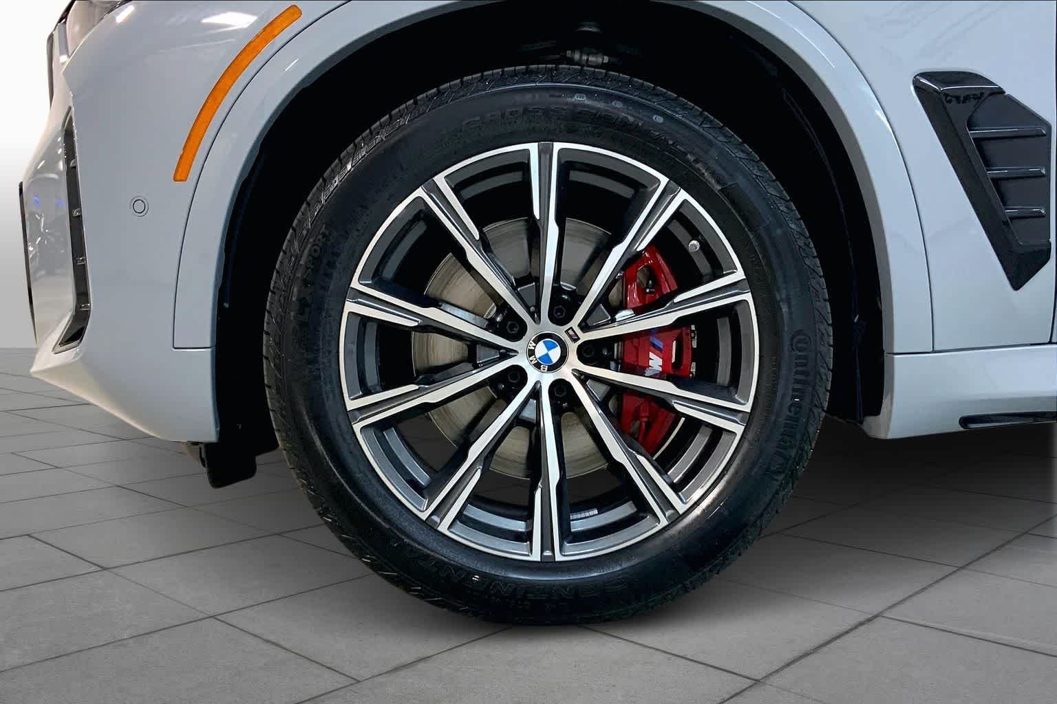 Used 2026 Brooklyn Grey Metallic BMW xDrive40i image 11