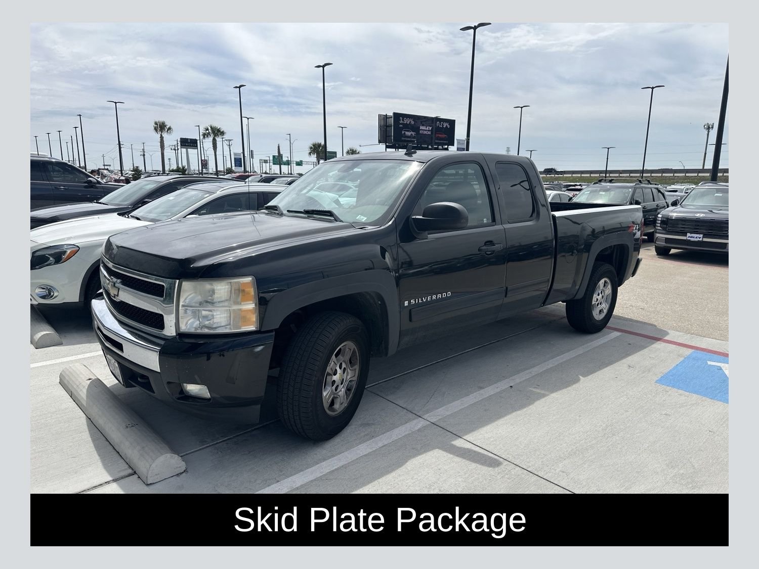 2009 Chevrolet Silverado 1500 LT1 4X4 Extended Cab SWB's photo