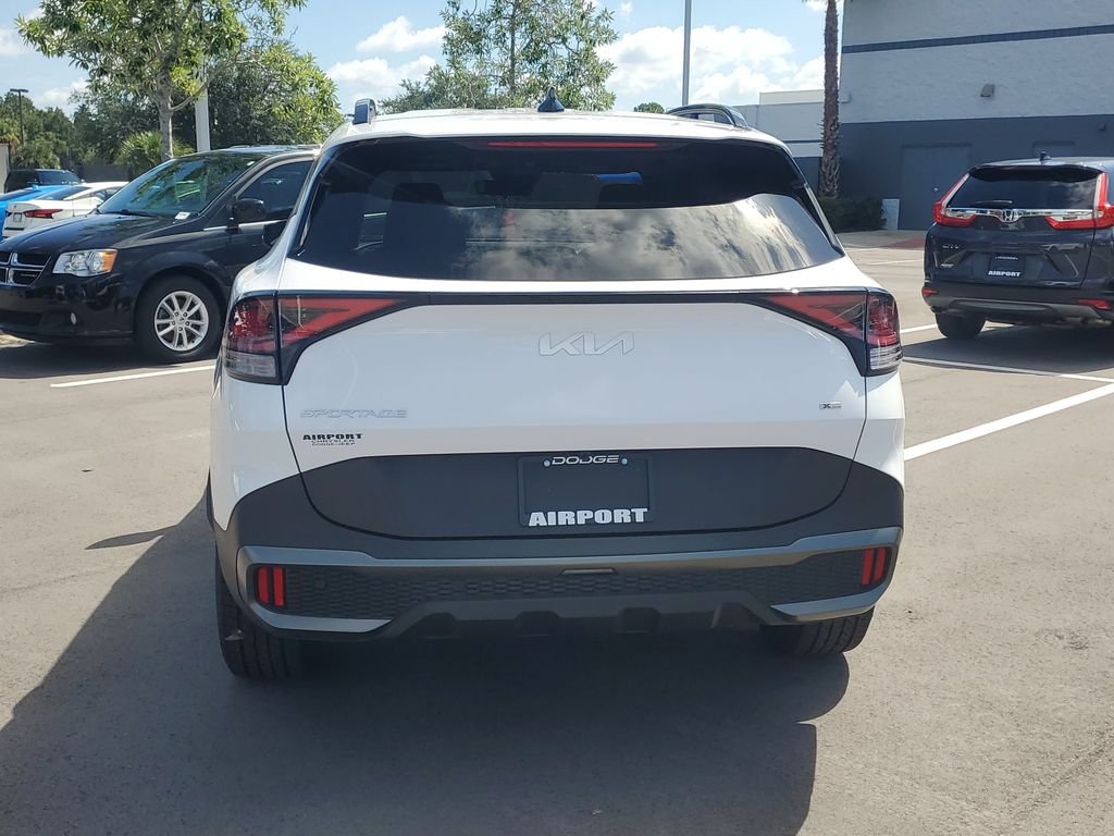 Used 2024 White Kia X-Line image 6