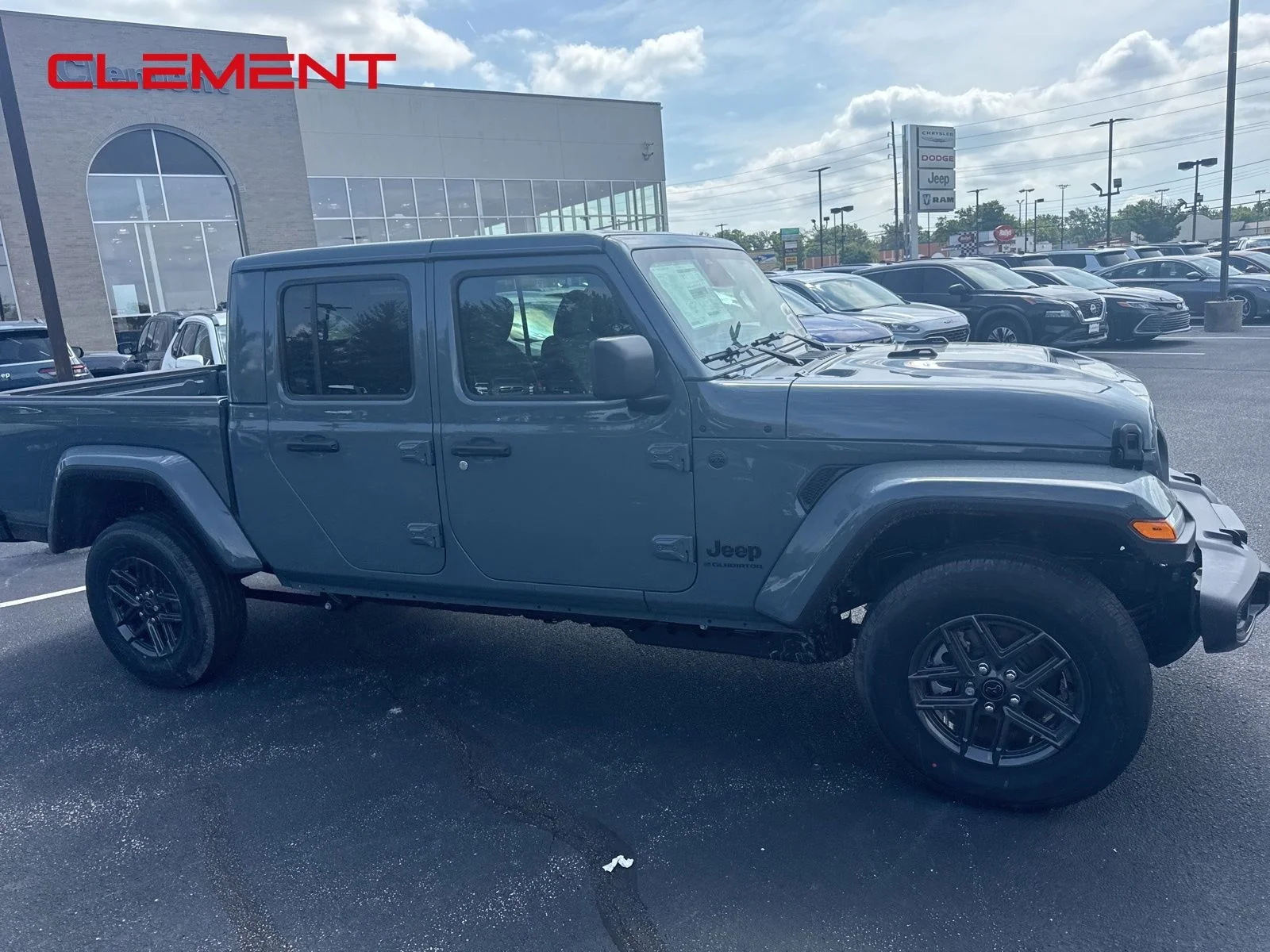 New 2026 Anvil Clear-Coat Exterior Paint Jeep Sport S image 11