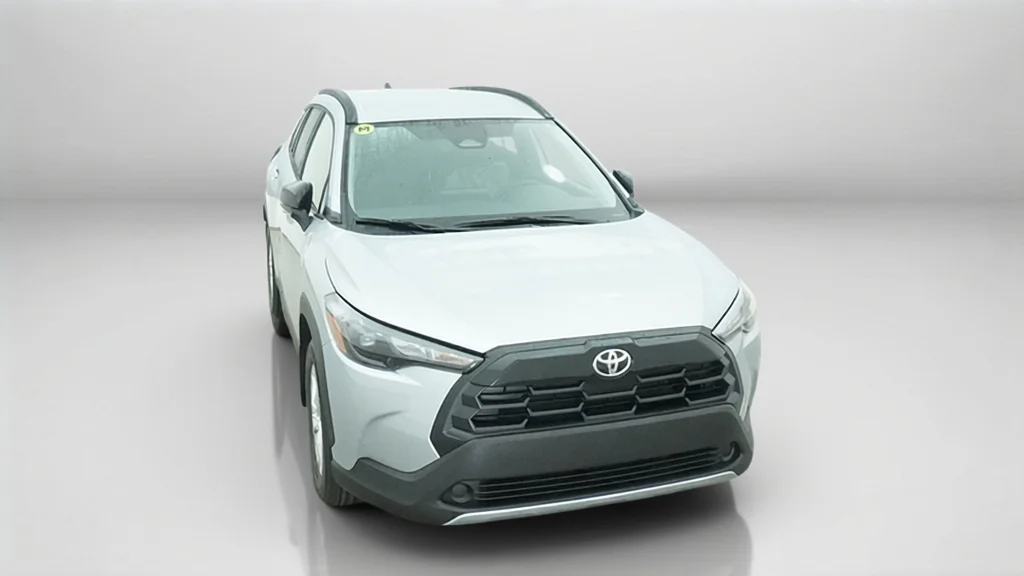 New 2026 Sonic Silver Toyota LE image 4