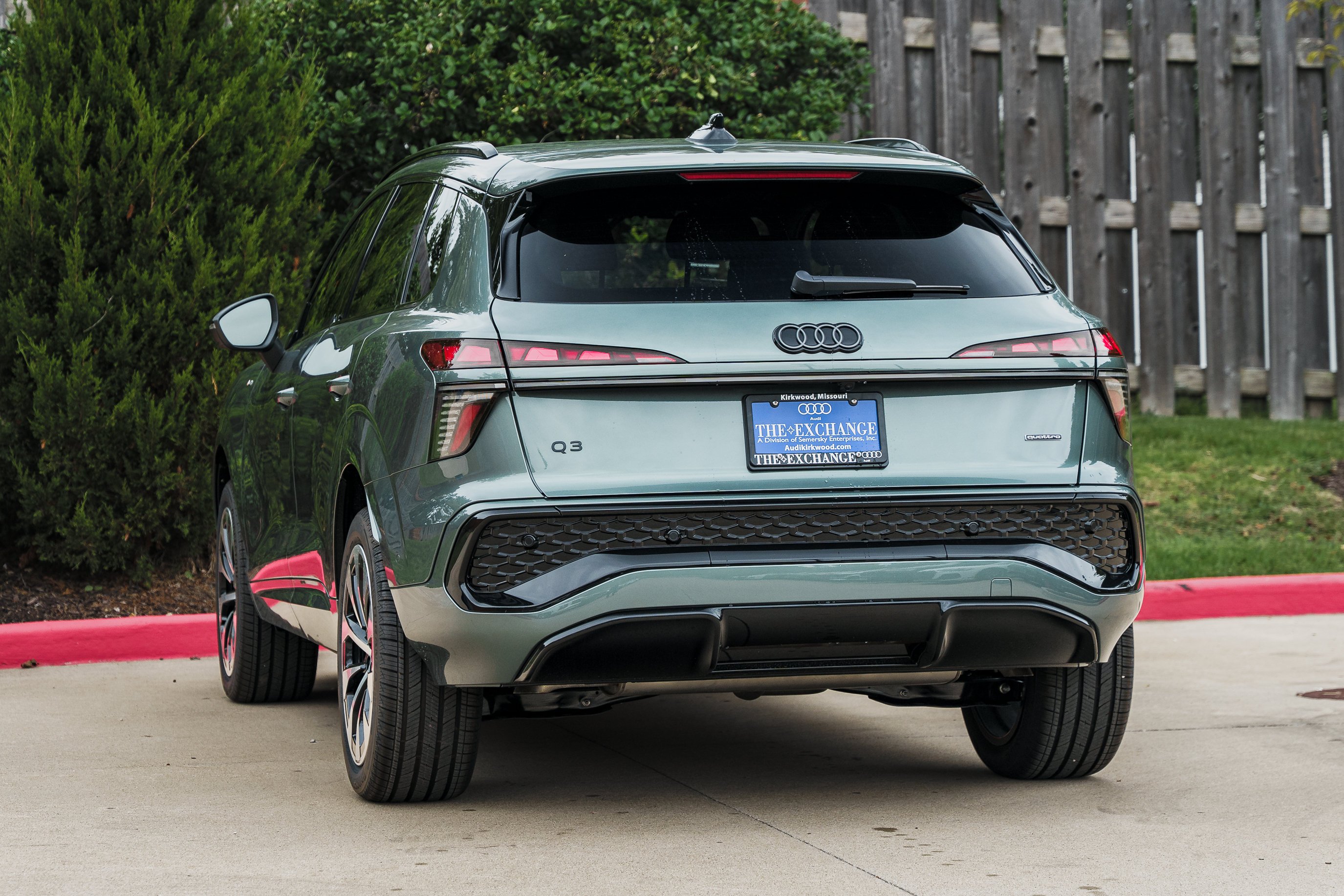 New 2026 SAGE GREEN Audi S line image 4
