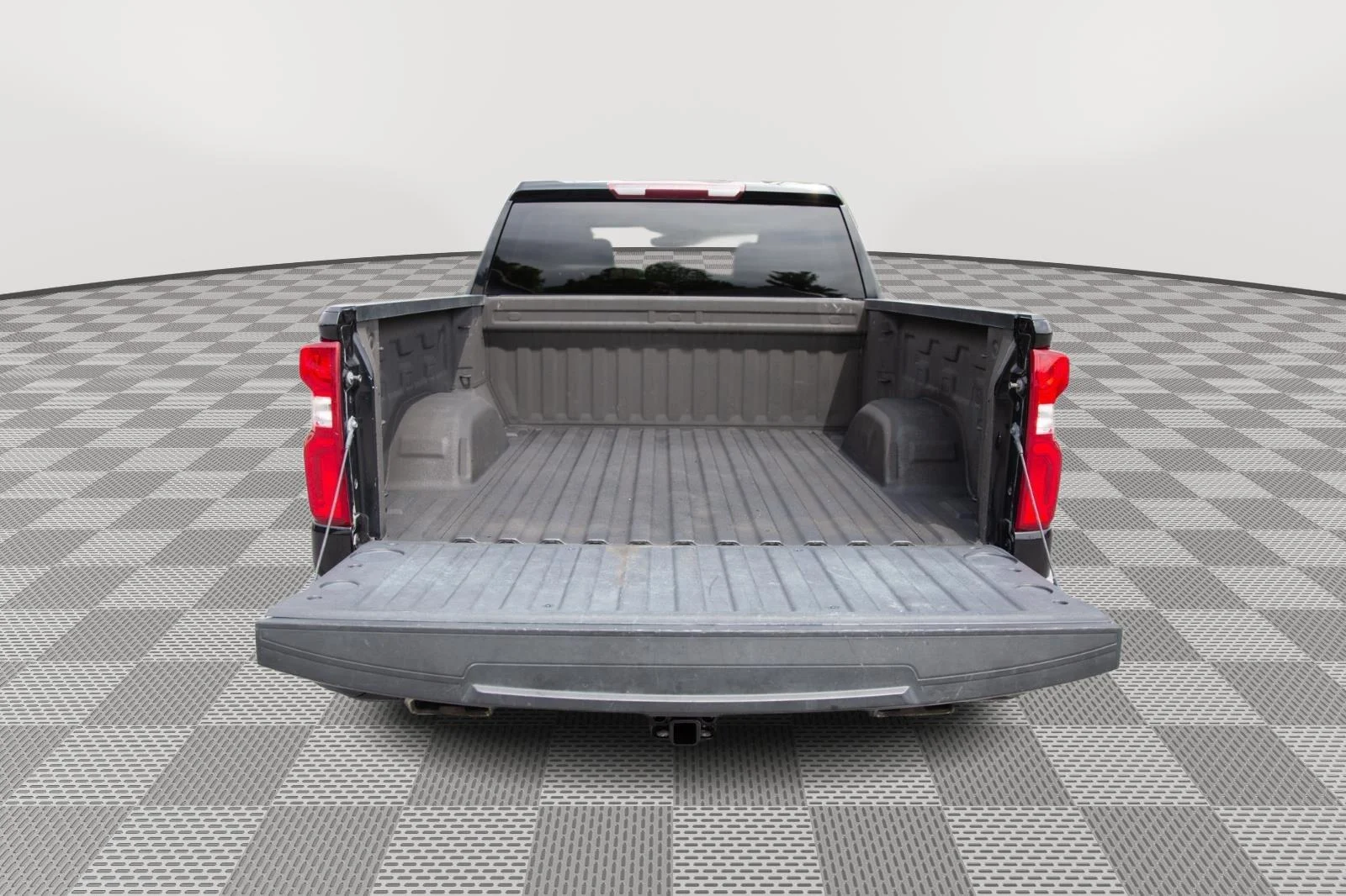Used 2021 BLACK Chevrolet RST image 7