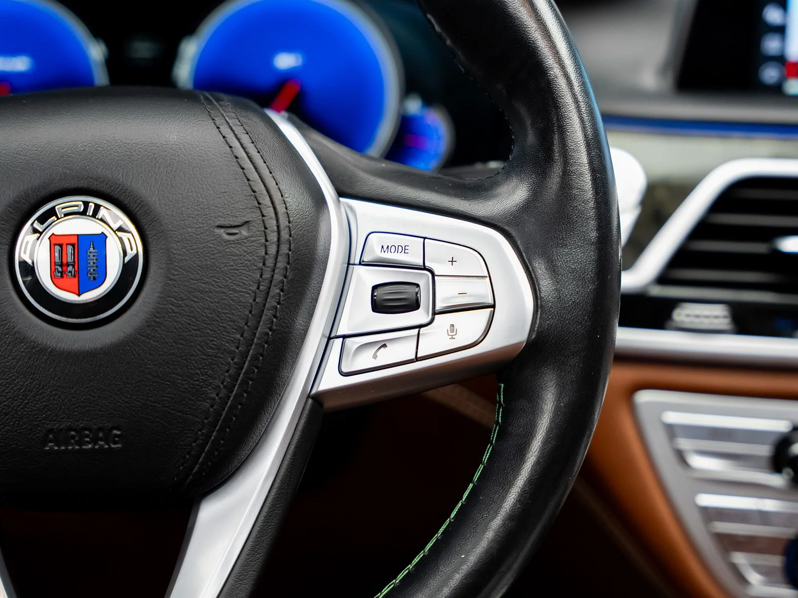 Used 2018 Blue BMW ALPINA B7 xDrive image 49