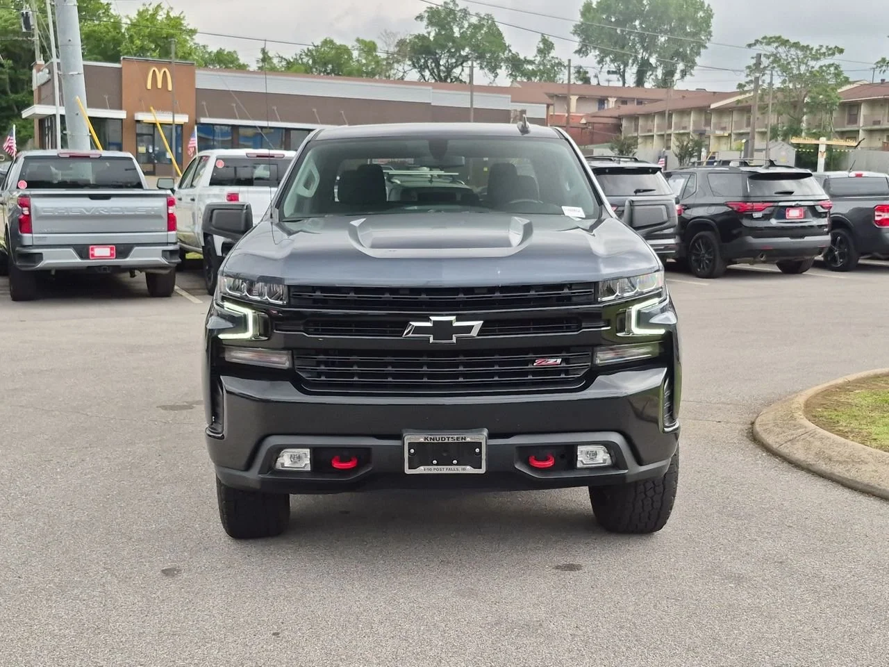 Used 2021 SHADOW GRAY METALLIC Chevrolet LT Trail Boss image 3