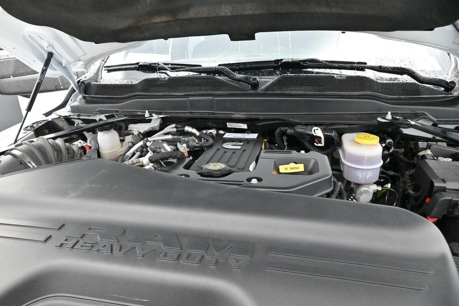 Used 2025 White Ram Big Horn image 35