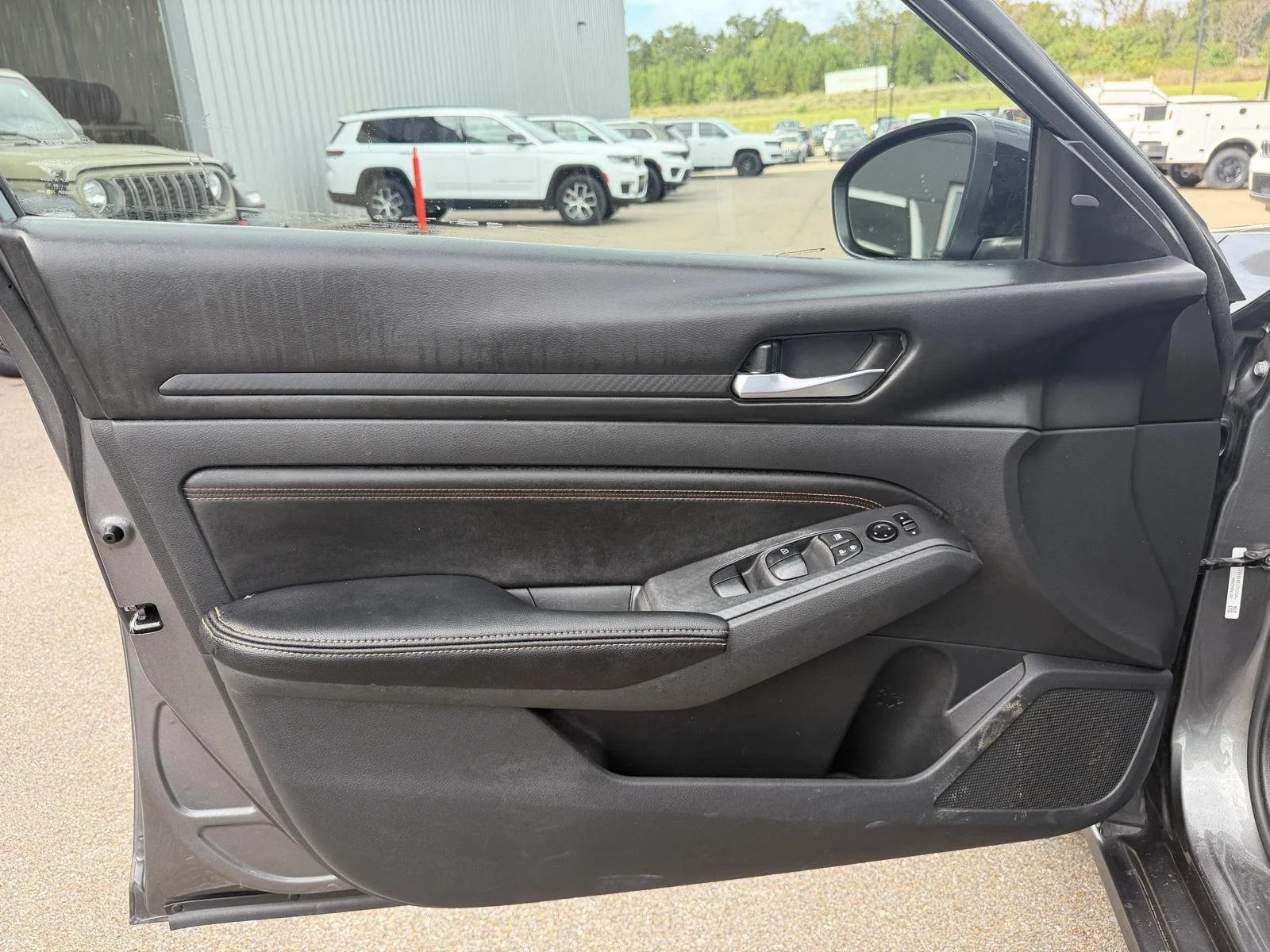 Used 2021 Gun Metallic Nissan 2.5 SR image 16
