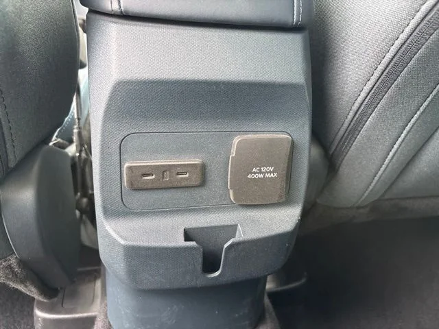 Used 2025 Gray Ford XLT image 31