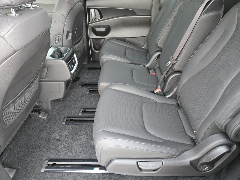 2026 Kia Carnival SX Prestige - Photo 9