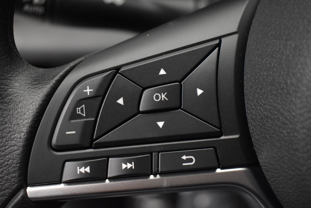2025 Nissan Versa Sedan SV - Photo 16