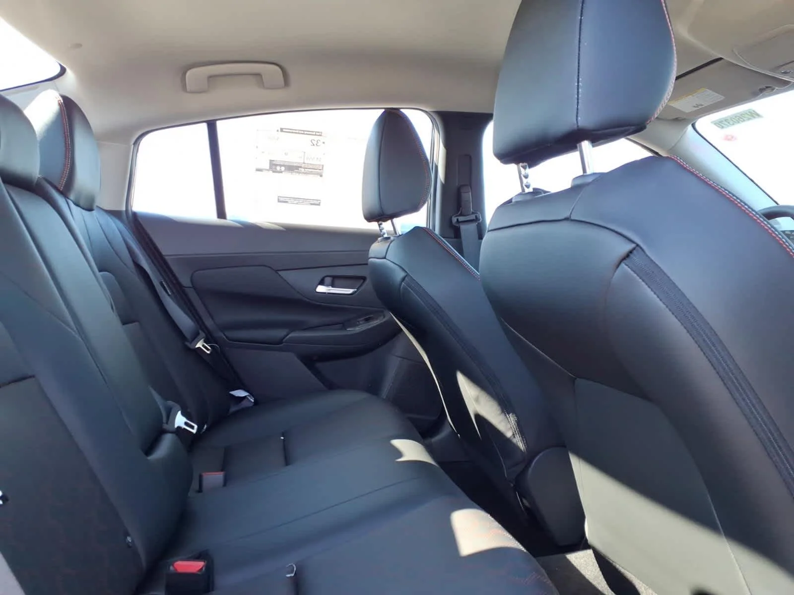 2026 Nissan Sentra SR - Photo 5