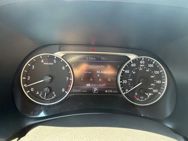 Used 2020 Red Nissan SV image 14